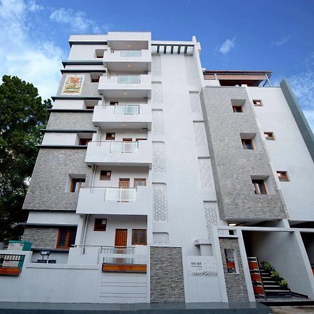 Casa Oro Aparthotel Bangalore Buitenkant foto