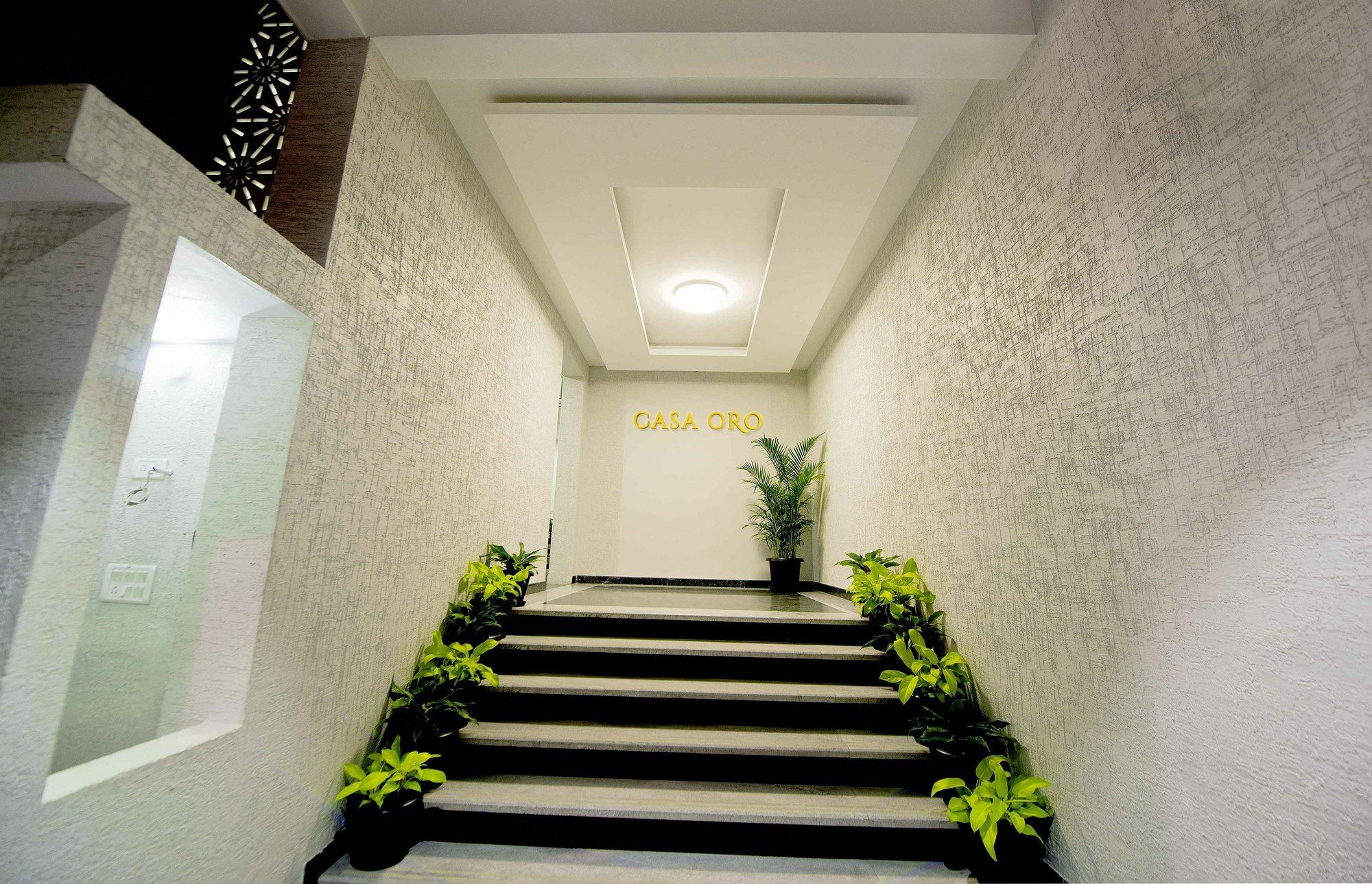 Casa Oro Aparthotel Bangalore Buitenkant foto